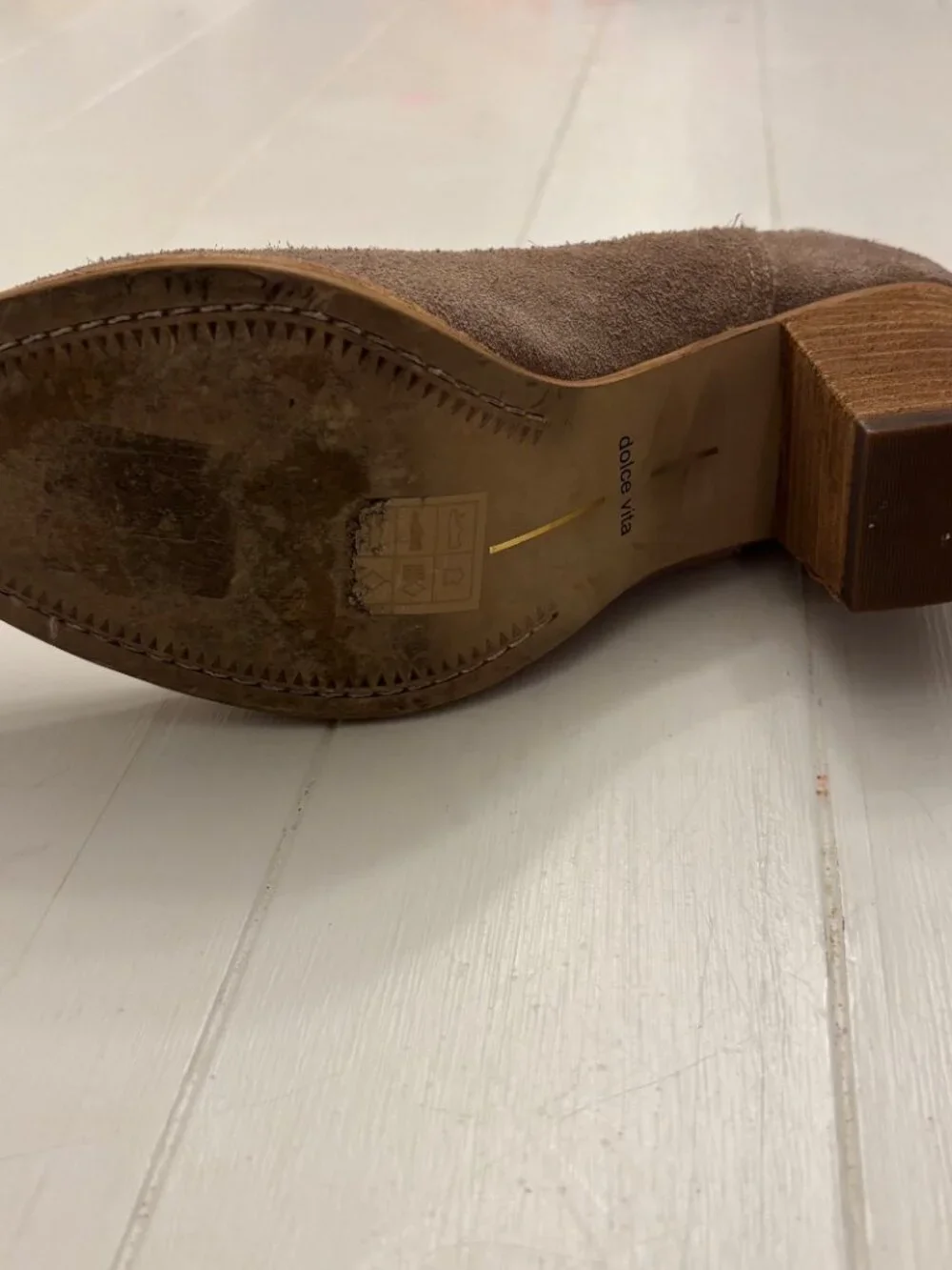 Dolce Vita Taupe Suede Chelsea Western Booties Size 8 - Picture 8 of 9